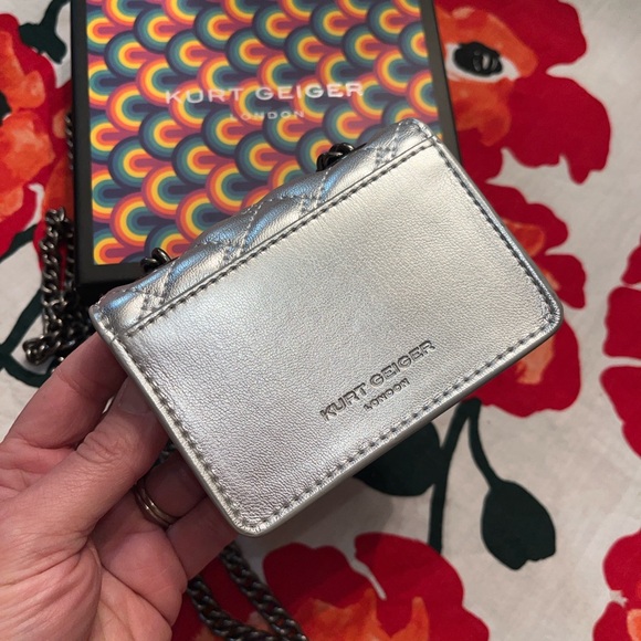Kurt Geiger NWT/NIB! Micro Kensington Eagle Silver Quilted Leather Crosabody bag - Picture 7 of 7